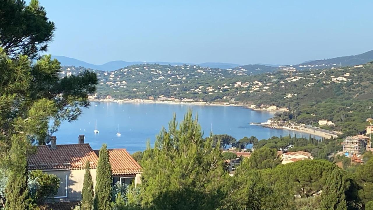 Agréable appartement vue mer Les Issambres Extérieur photo