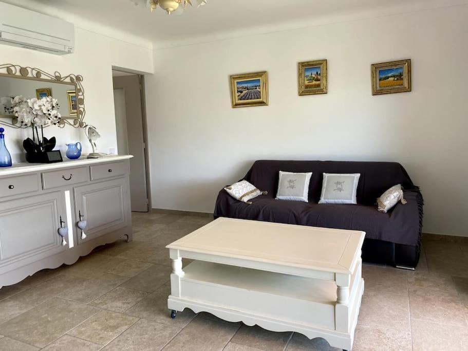 Agréable appartement vue mer Les Issambres Extérieur photo